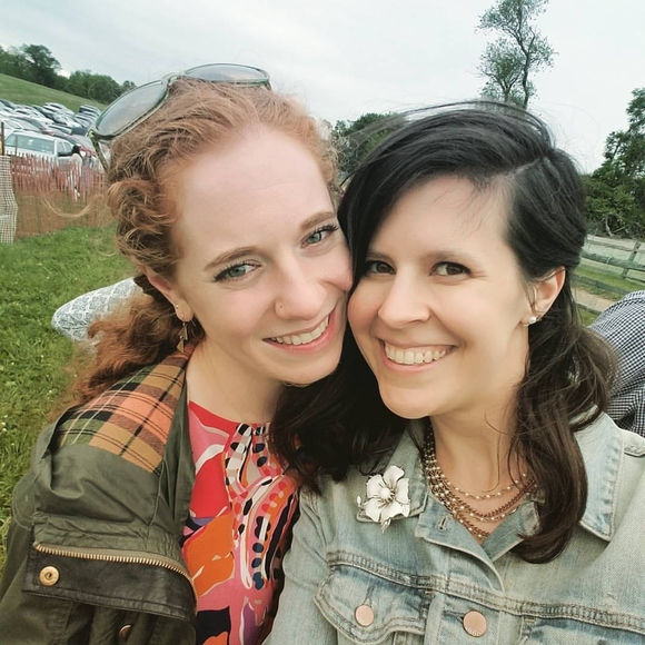 Meet your Posher, Elizabeth - Picture 1 of 1